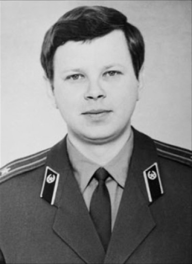 Anatolijus Kuznecovas, Nikolajaus