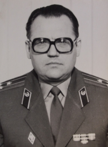 Vytautas Vincas Neverauskas, Vinco 