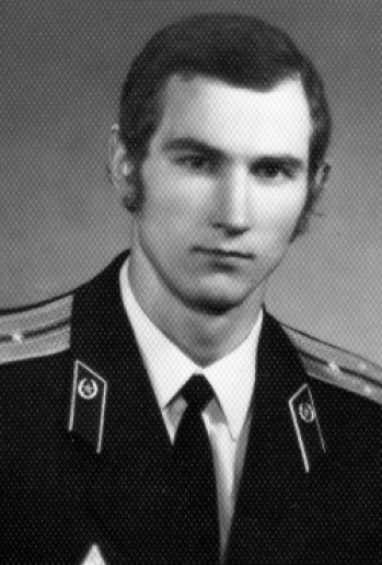 Suchovejev Viačeslav, Petrovič