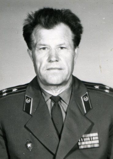 Tichomirov Sergej, Kirjanovič