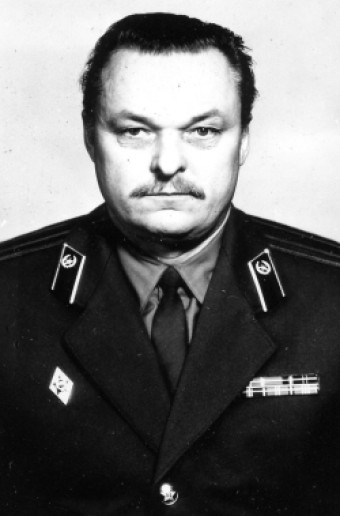 Saveikis Stasys, Ipolito